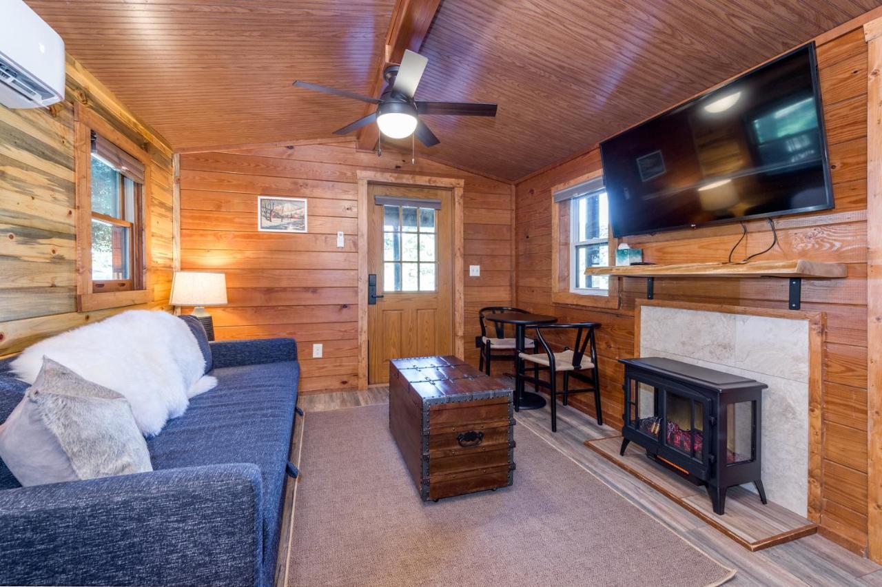 Asheville River Cabins Арден Экстерьер фото