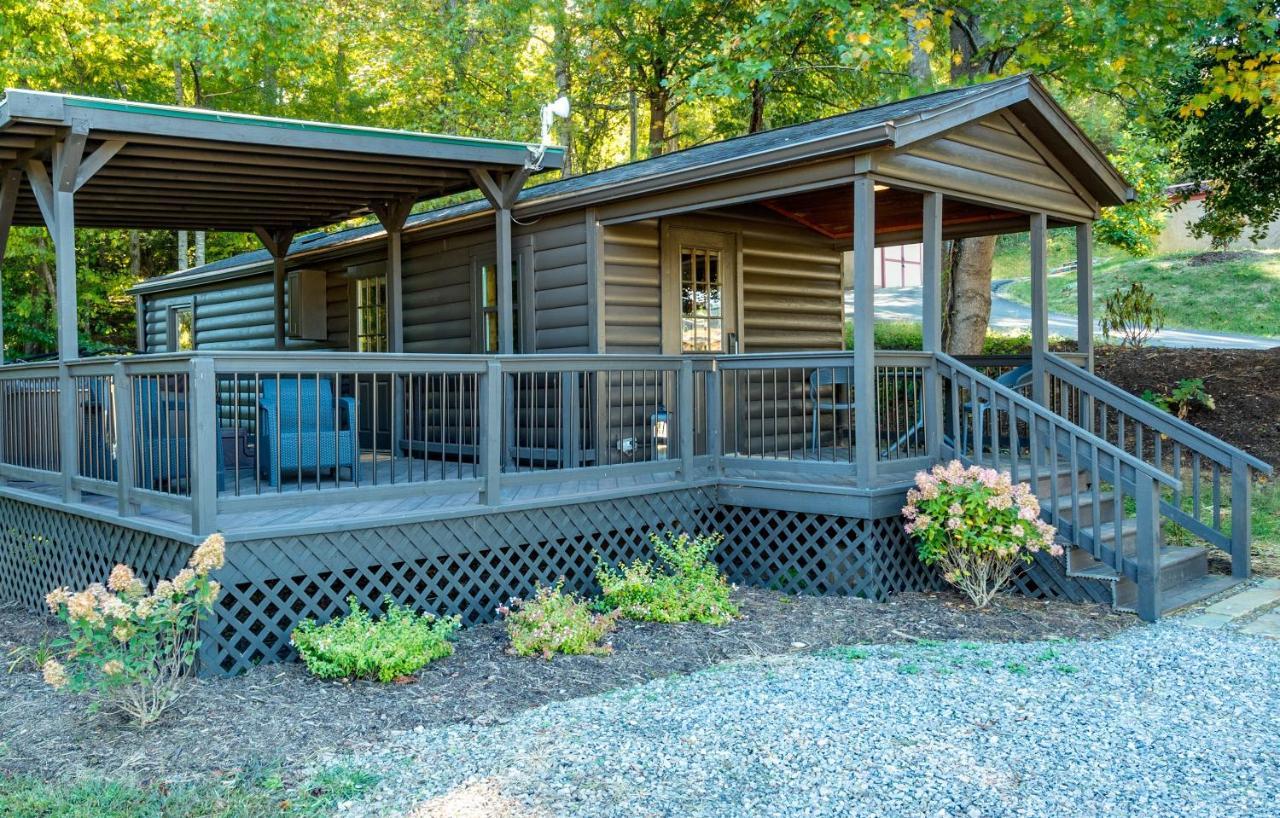 Asheville River Cabins Арден Экстерьер фото